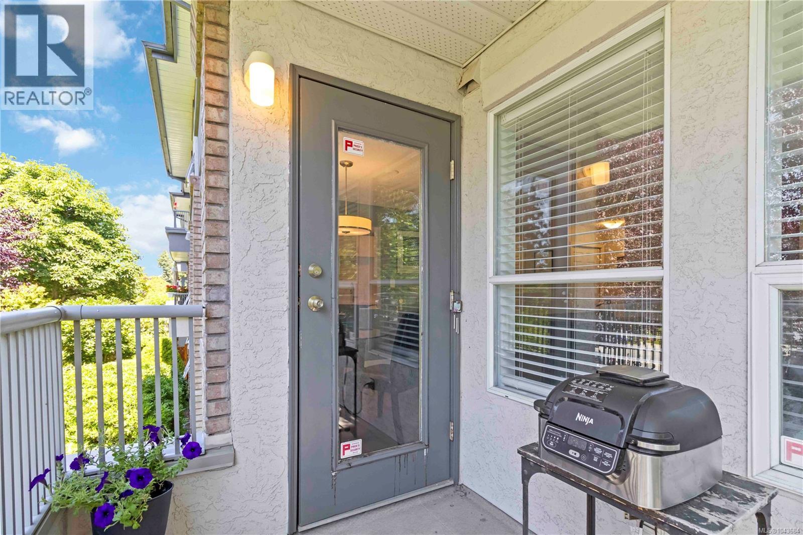 #203 9945 Fifth St - 30