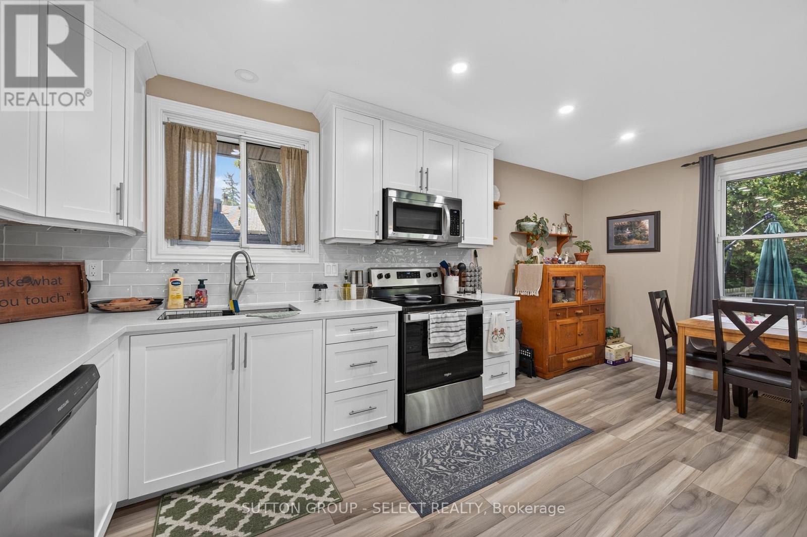 183-185 VANCOUVER STREET - 23