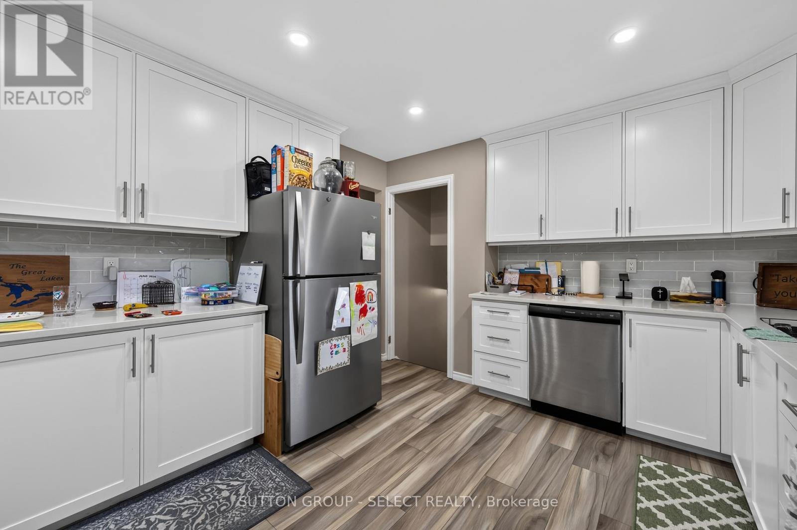 183-185 VANCOUVER STREET - 24