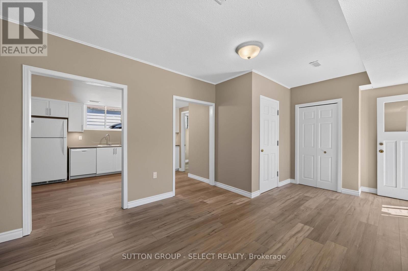 183-185 VANCOUVER STREET - 38