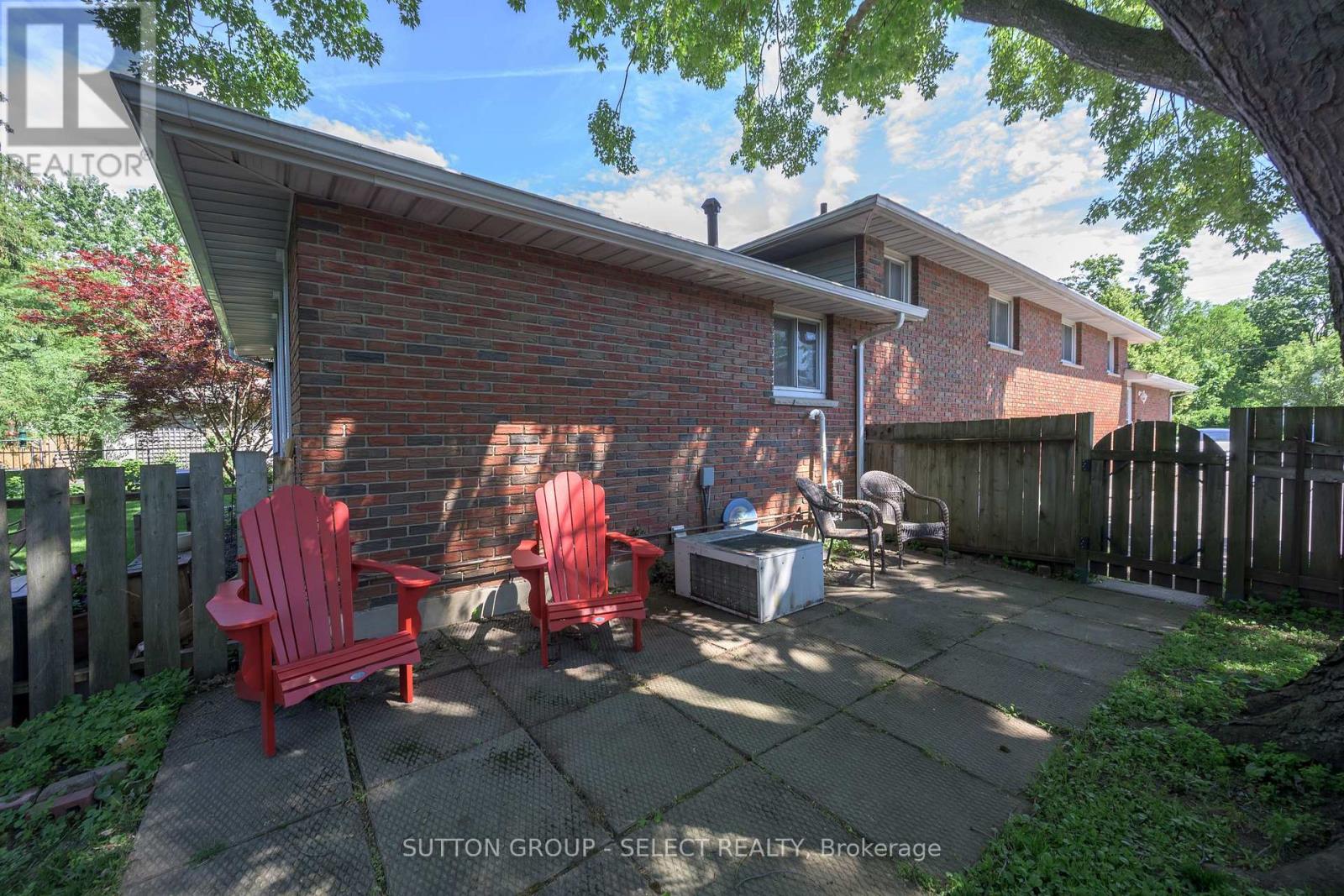 183-185 VANCOUVER STREET - 46
