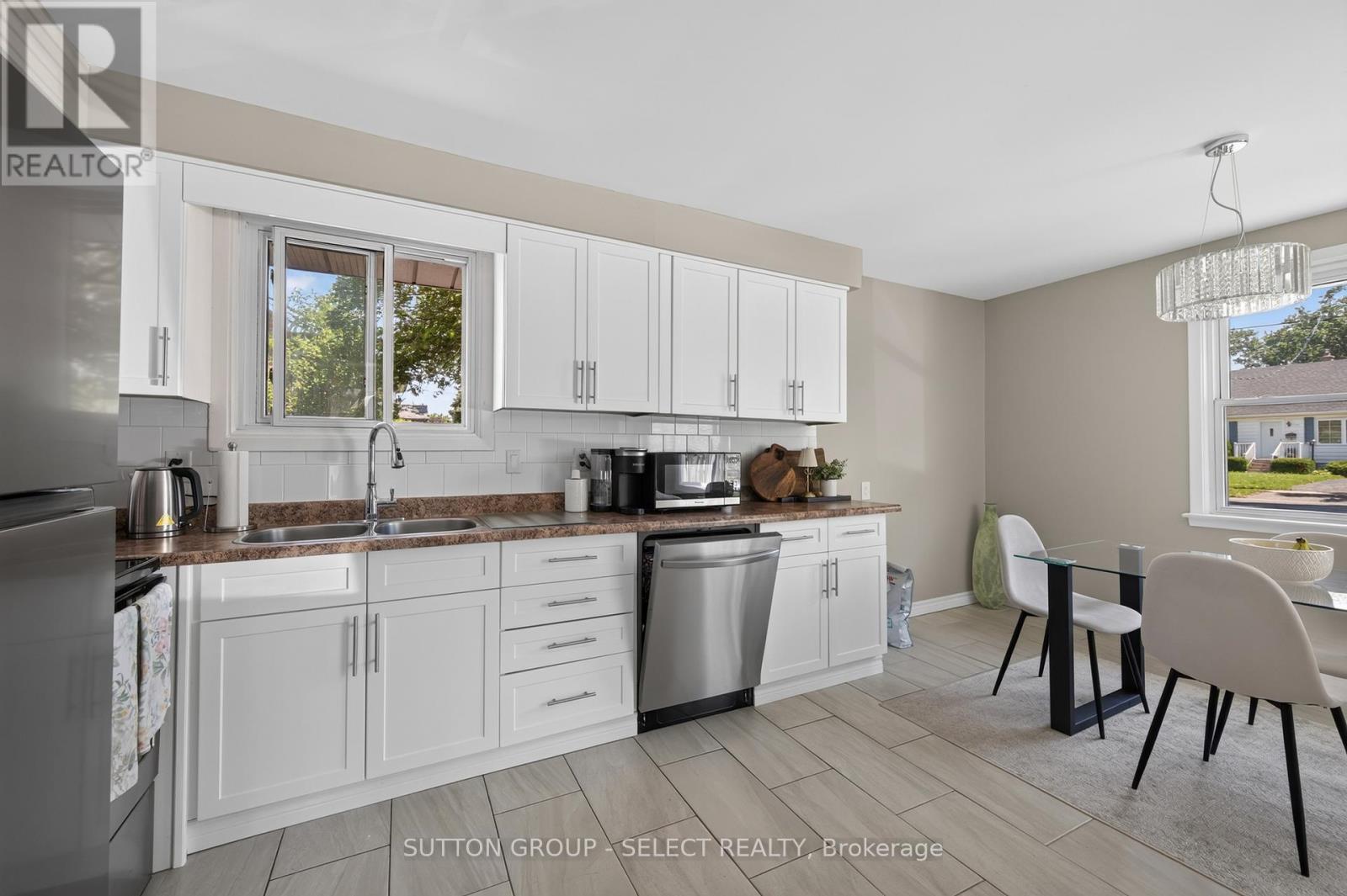 183-185 VANCOUVER STREET - 5