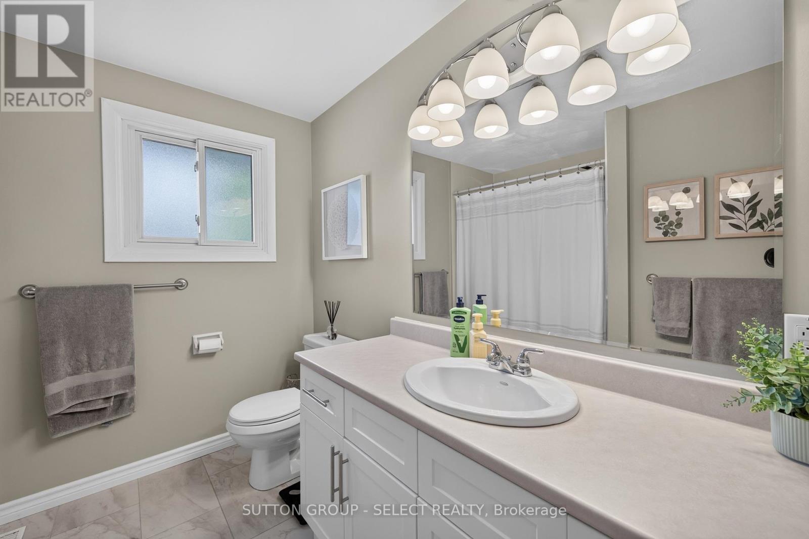183-185 VANCOUVER STREET - 8