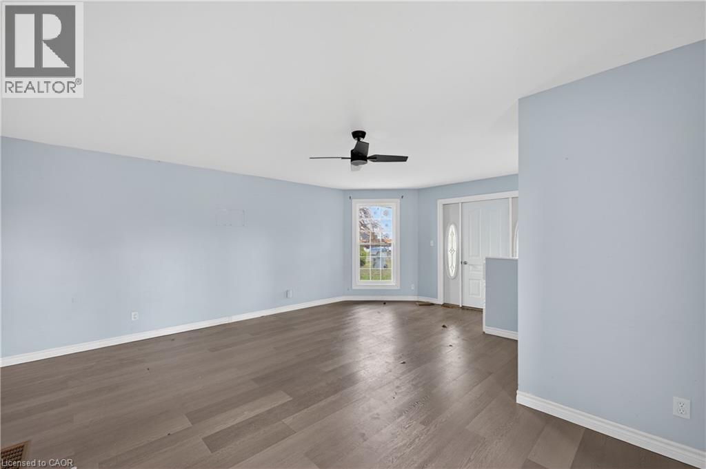 527 BOND Street - 18