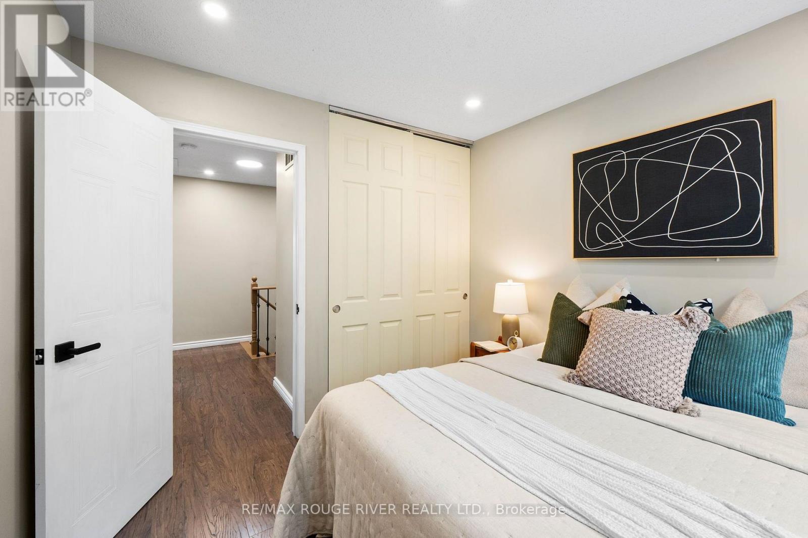 67 TREWIN LANE - Image 30