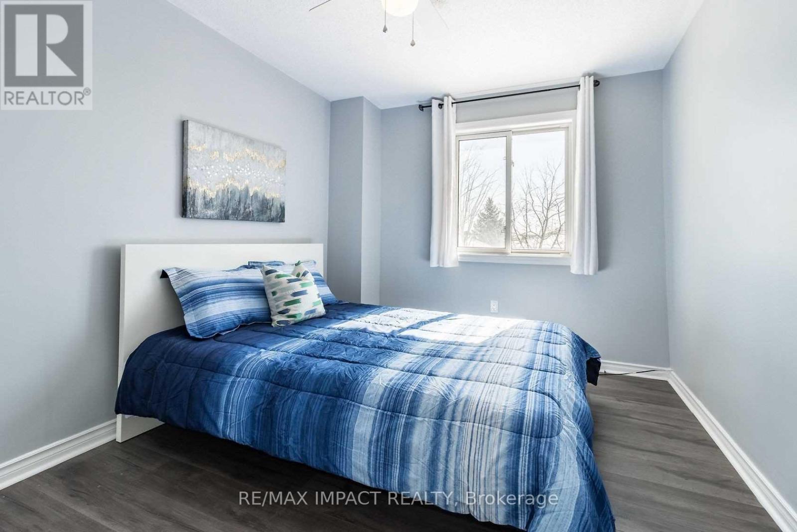 11 FENWICK AVENUE - 31