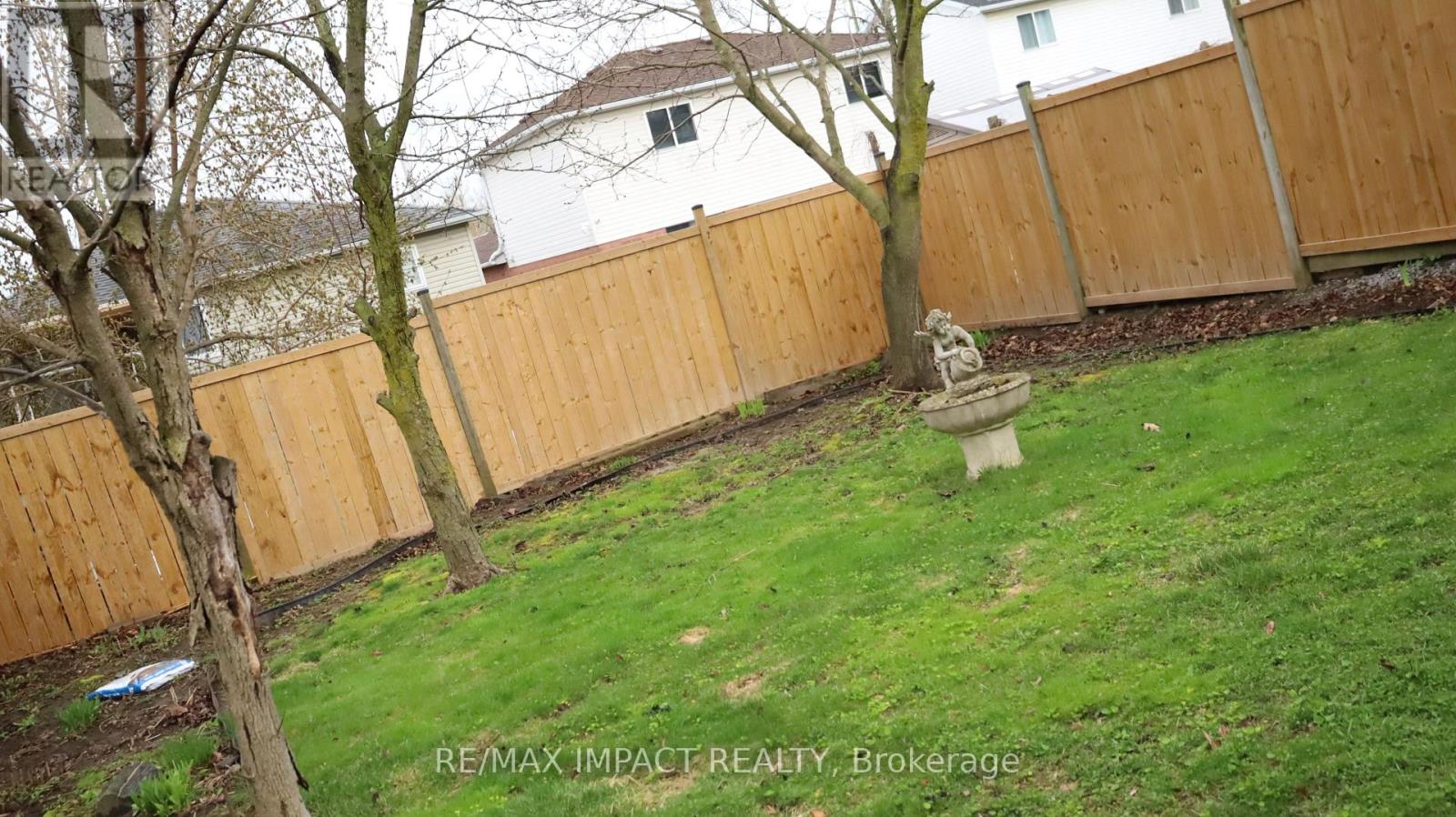 11 FENWICK AVENUE - 44