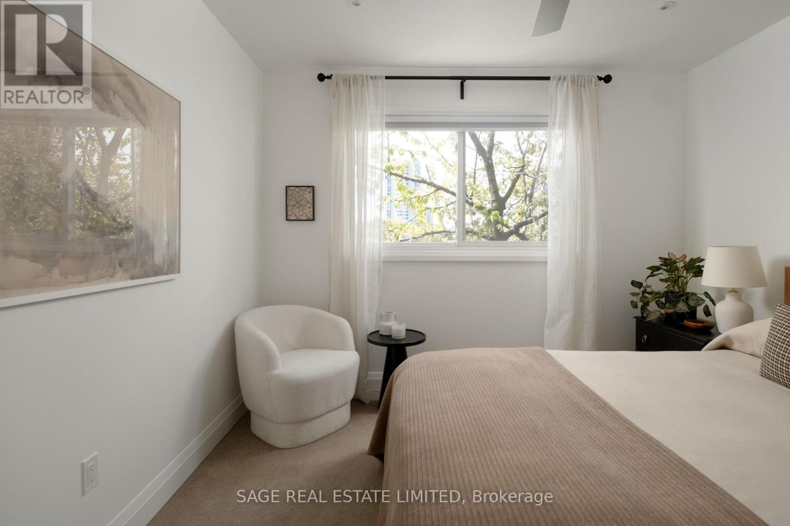 34 TAMBROOK DRIVE - 19