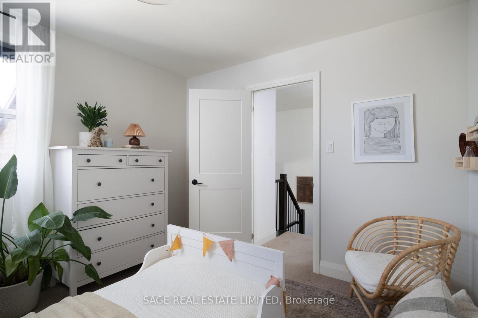34 TAMBROOK DRIVE - 25