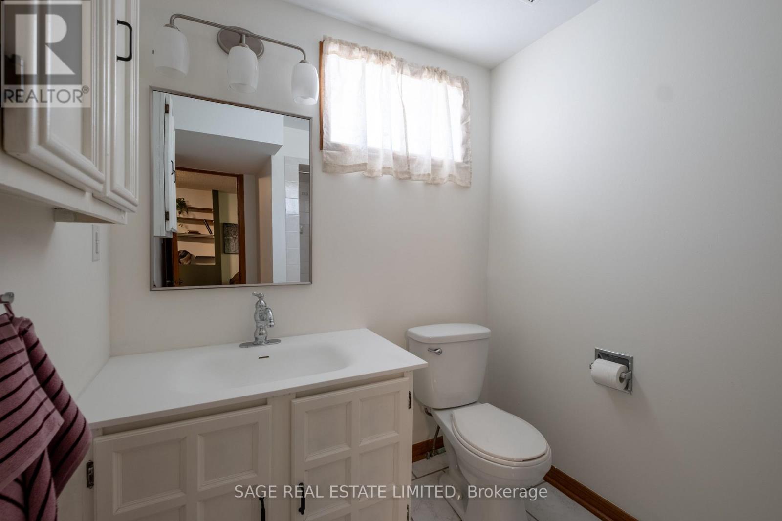 34 TAMBROOK DRIVE - 27