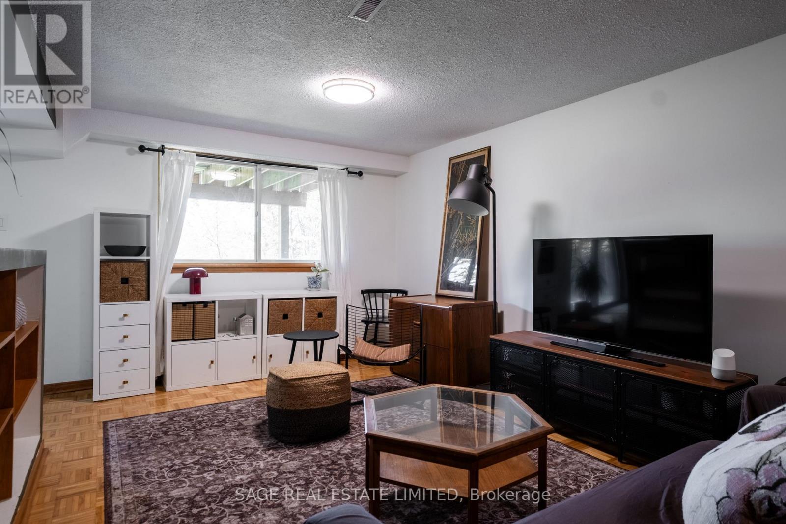 34 TAMBROOK DRIVE - 28