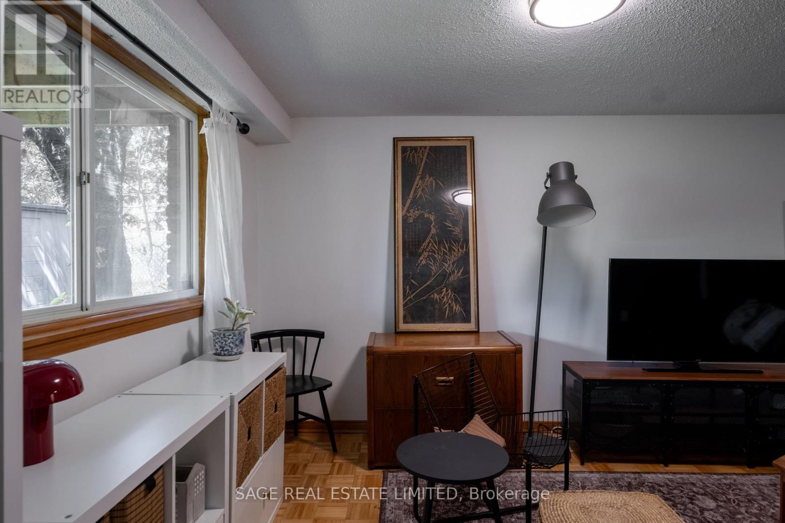 34 TAMBROOK DRIVE - 31