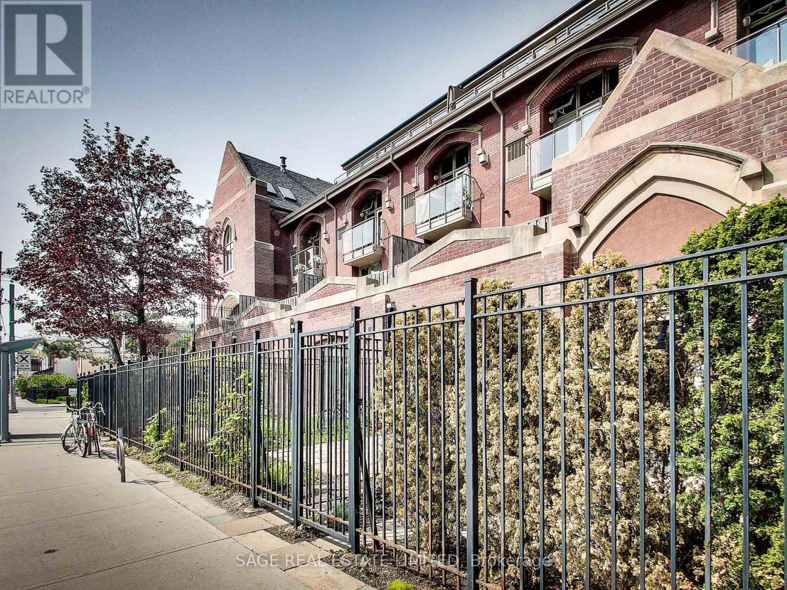 #111 660 PAPE AVENUE - 27