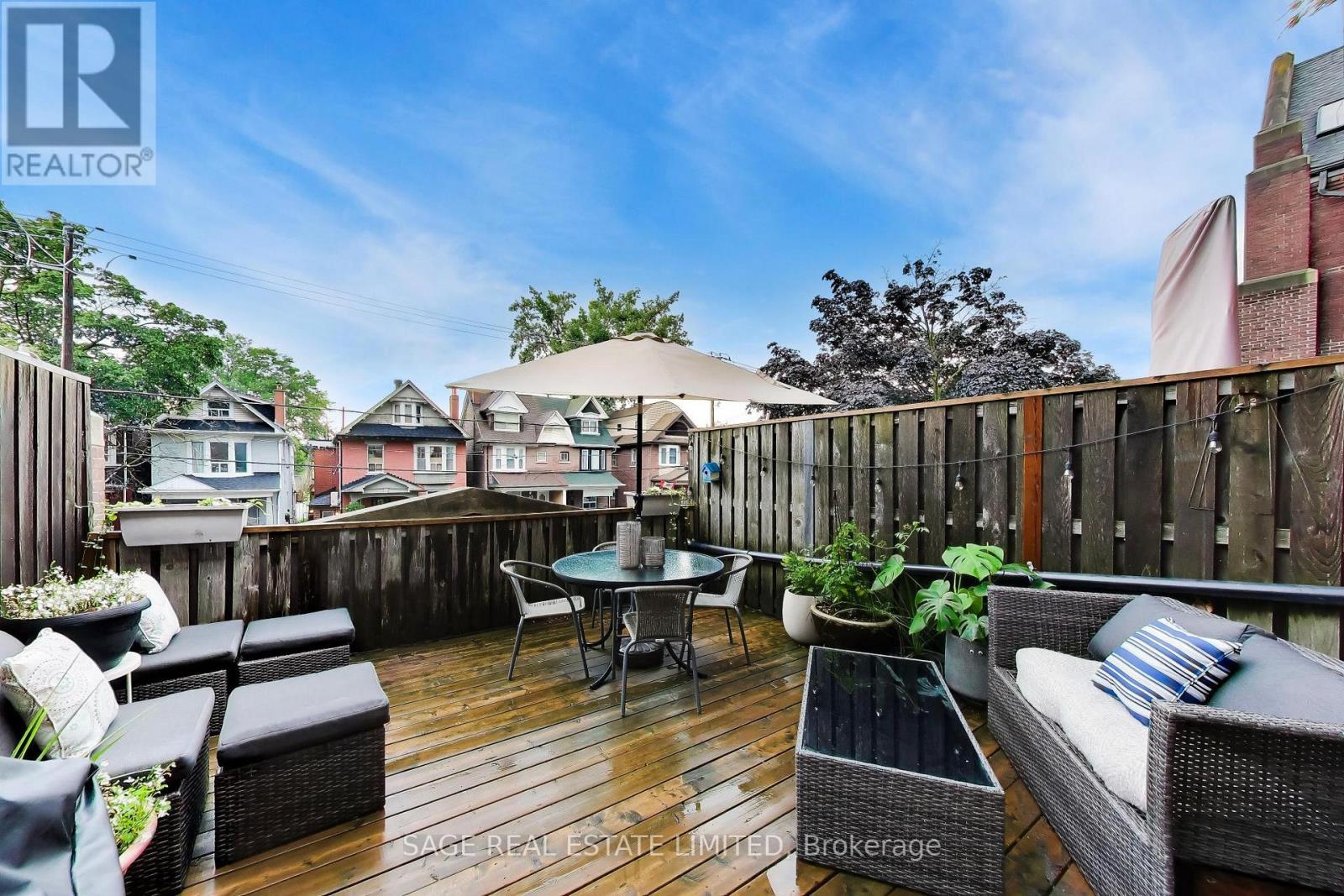#111 660 PAPE AVENUE - 5