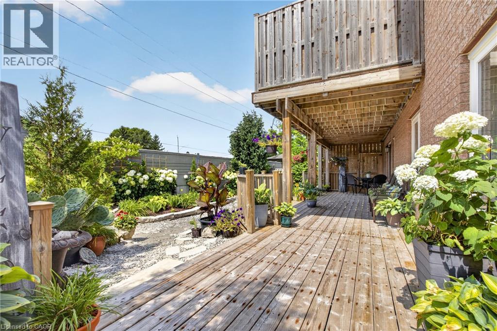 118 CHESTER Drive - 40
