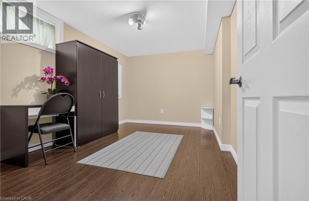 118 CHESTER Drive - 36