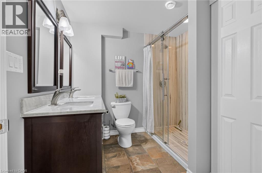 118 CHESTER Drive - 38