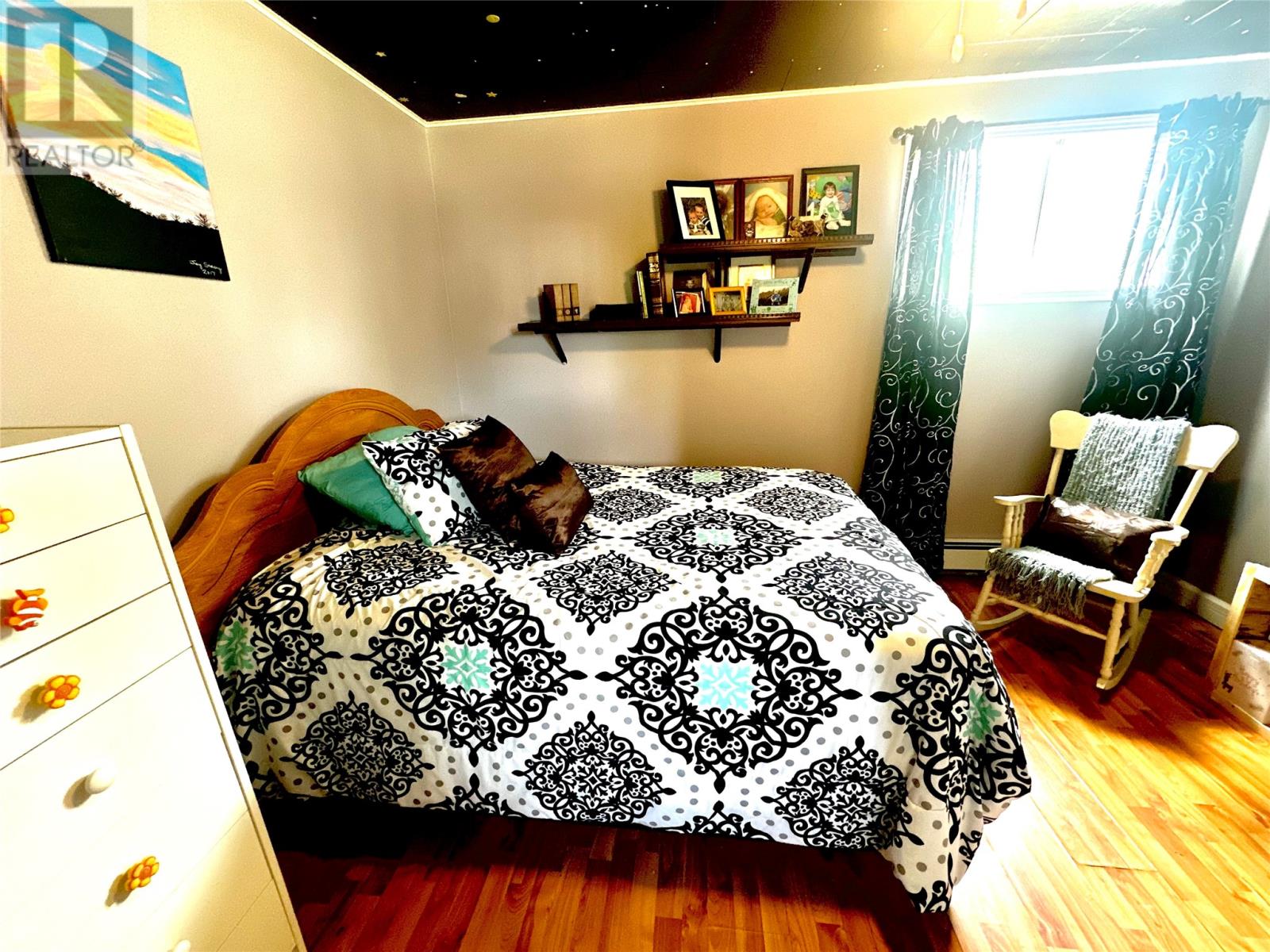 3 Sunset Drive thumbnail 23