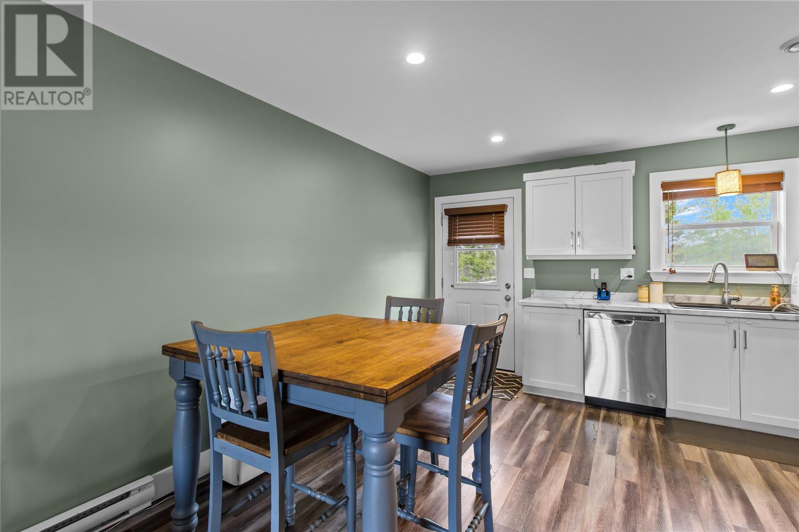 28 Valley Brook Place thumbnail 18
