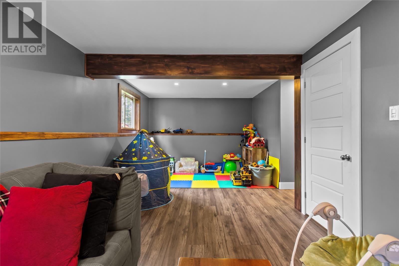 28 Valley Brook Place thumbnail 23