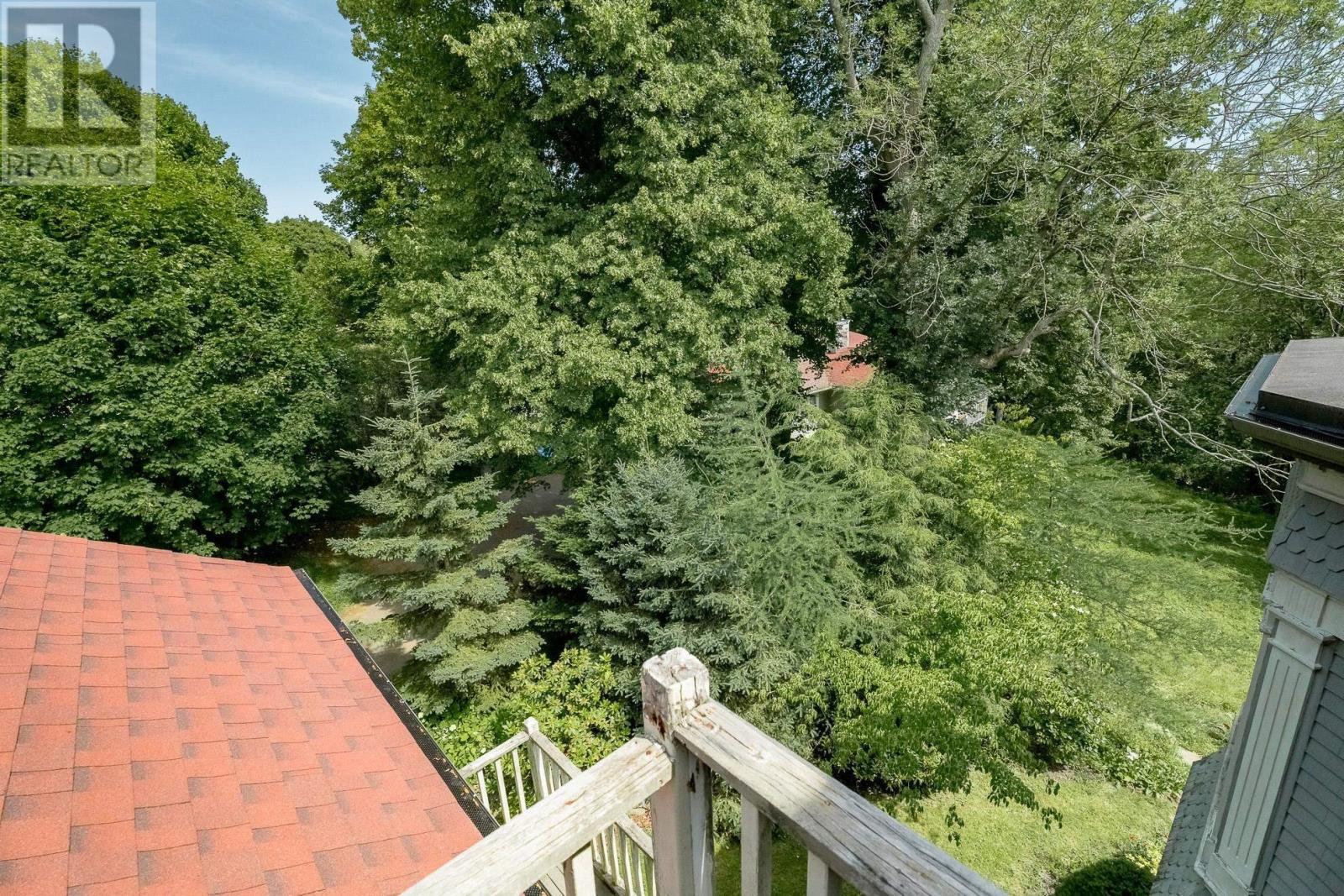 Property 31 of 40 of 5 1991 Prince Arthur Street