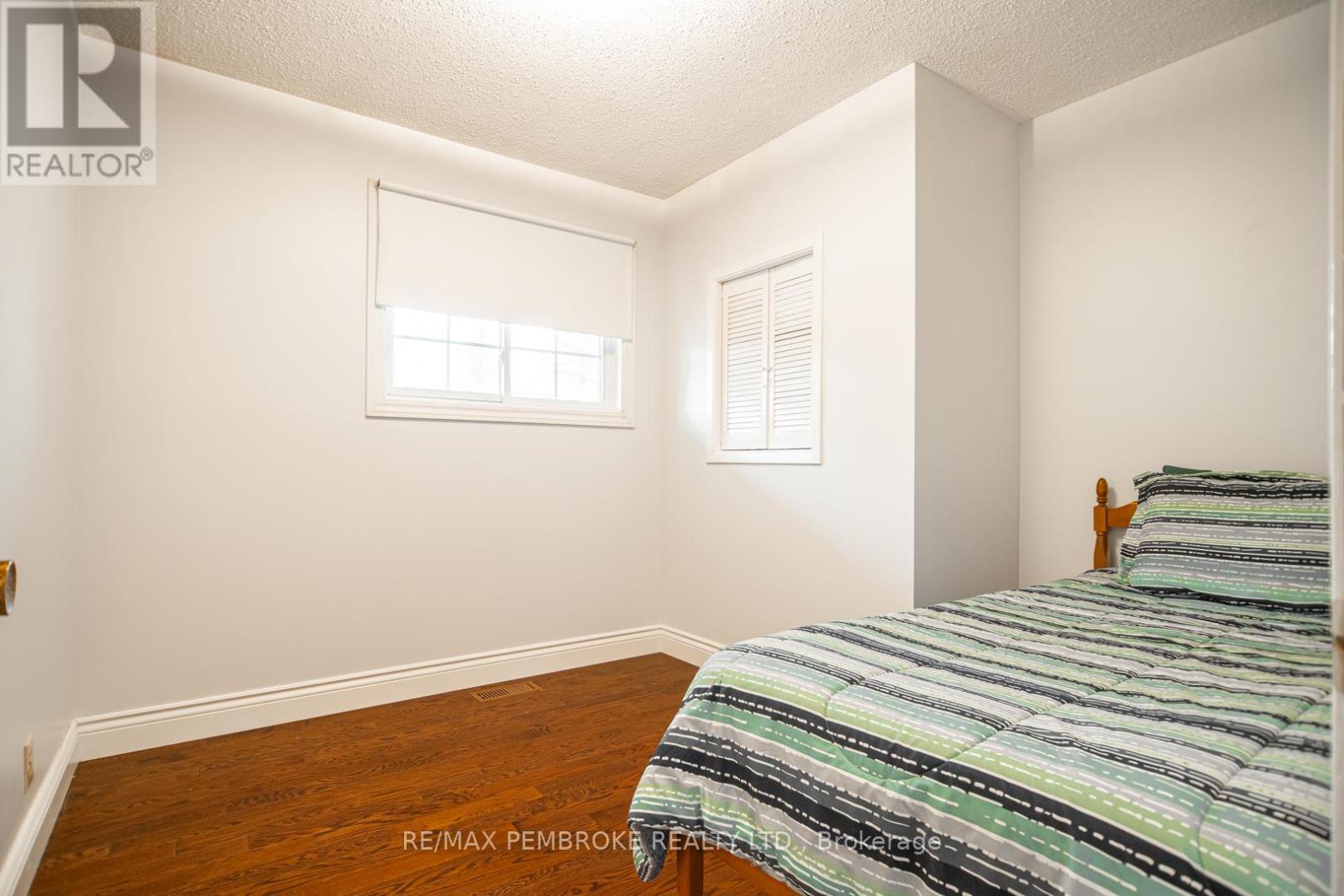 486 IRVING STREET - 17
