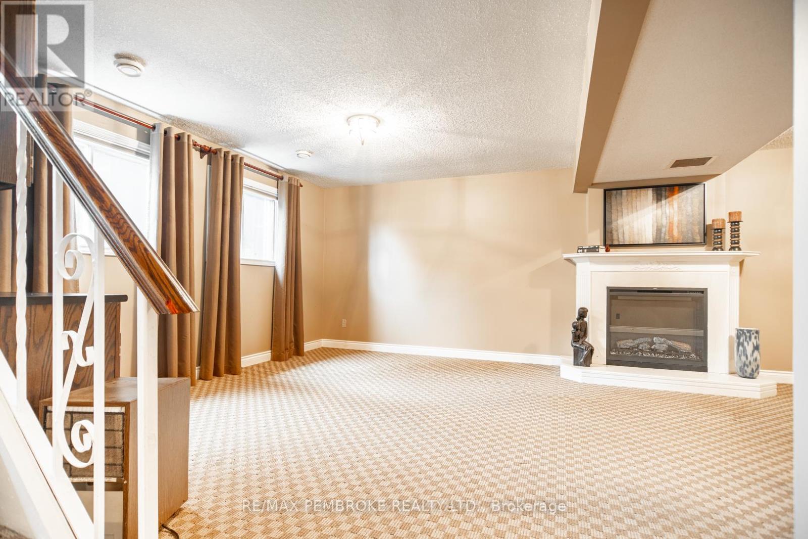 486 IRVING STREET - 20