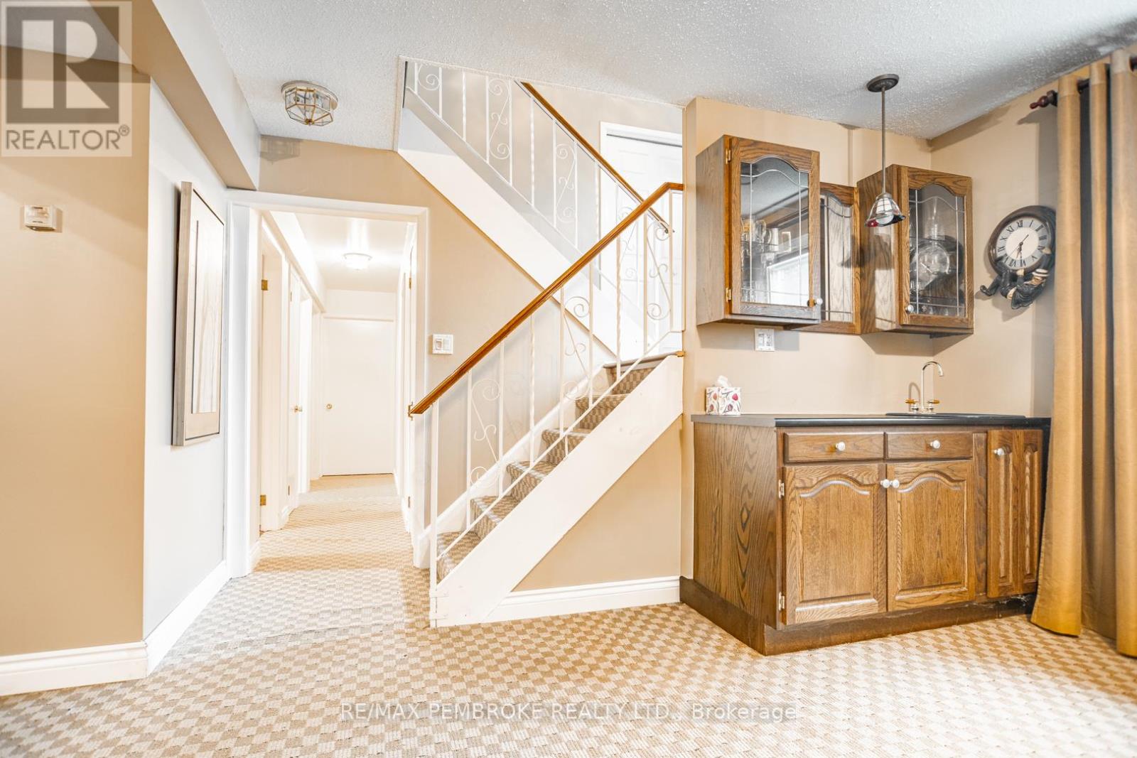 486 IRVING STREET - 25