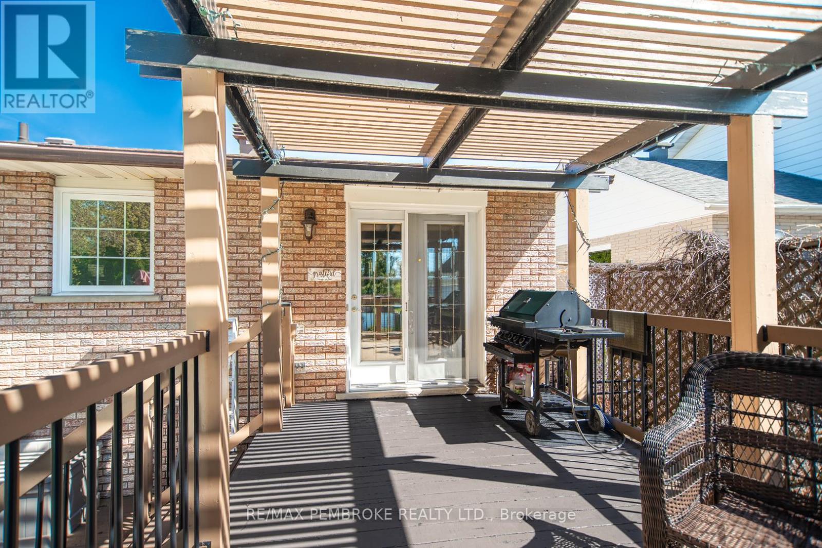 486 IRVING STREET - 32