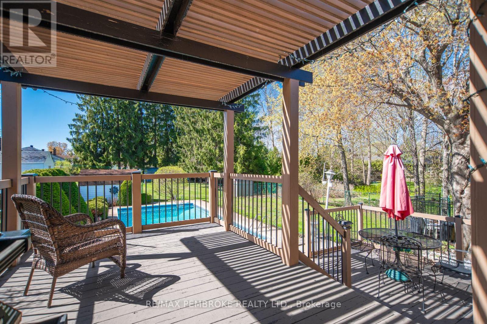 486 IRVING STREET - 33