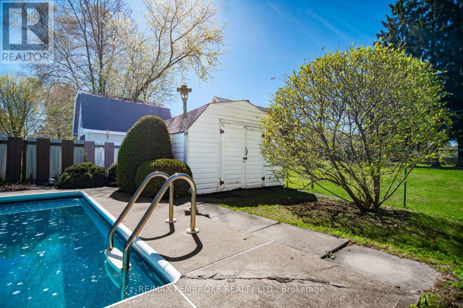 486 IRVING STREET - 38