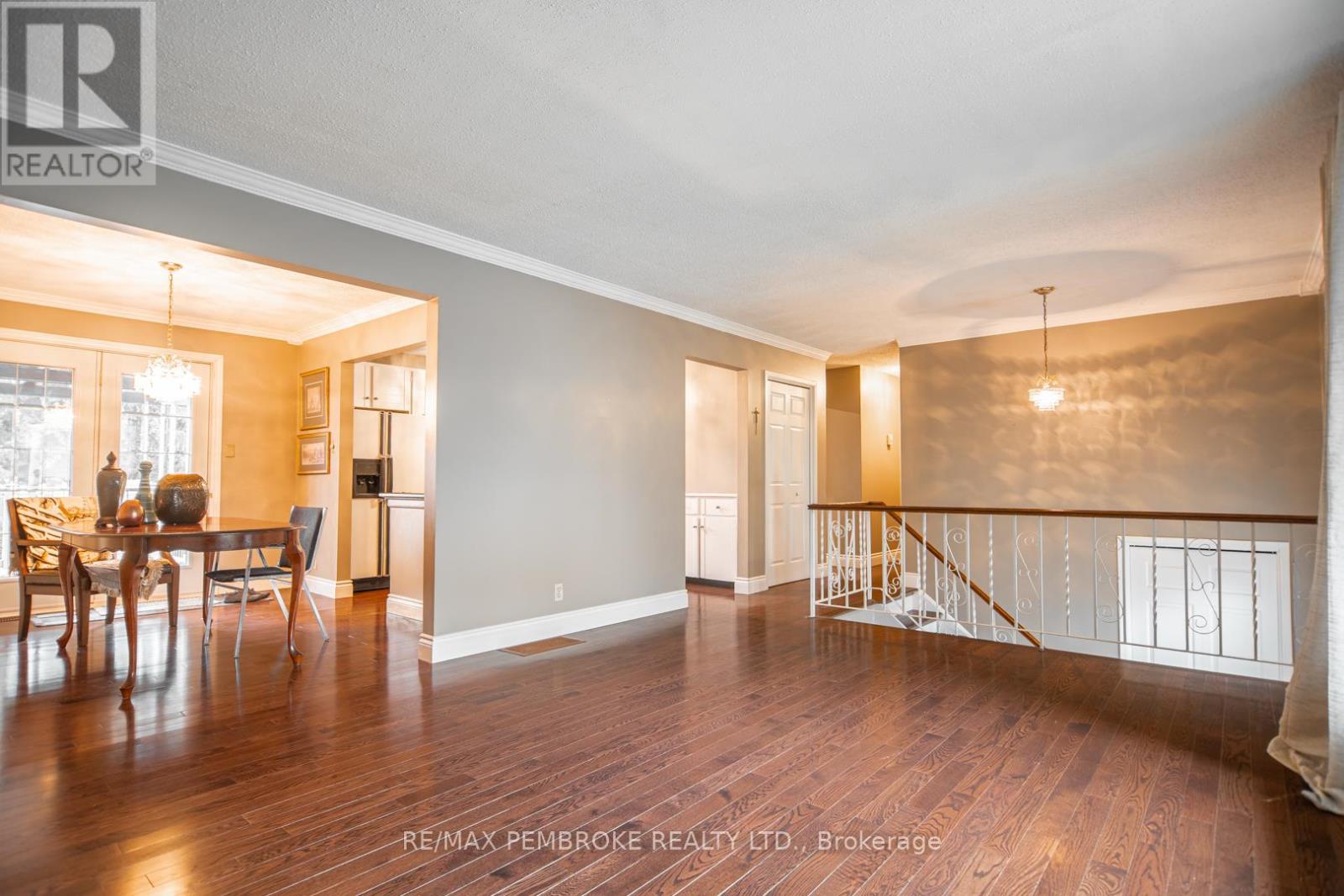 486 IRVING STREET - 4