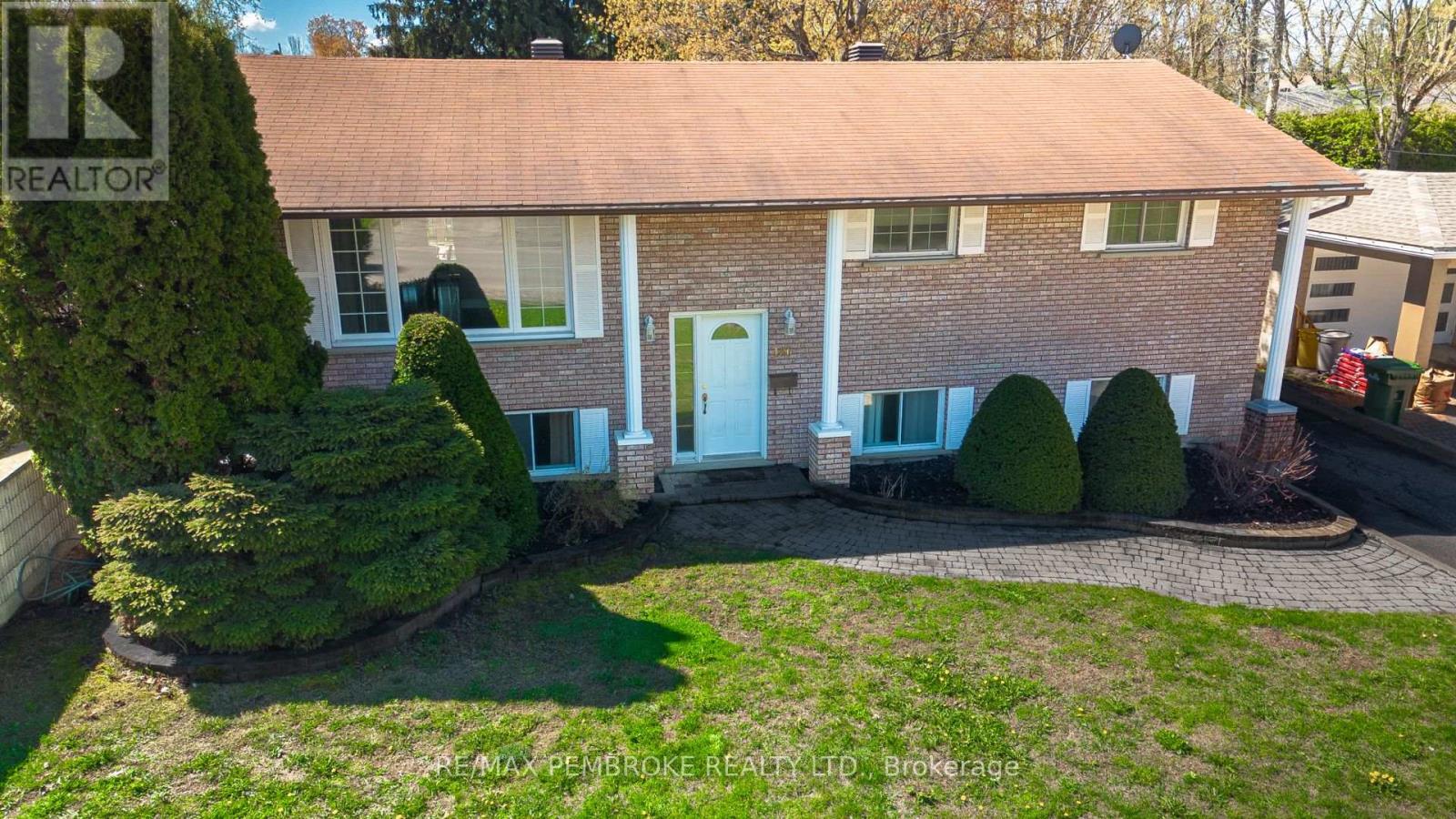 486 IRVING STREET - 49