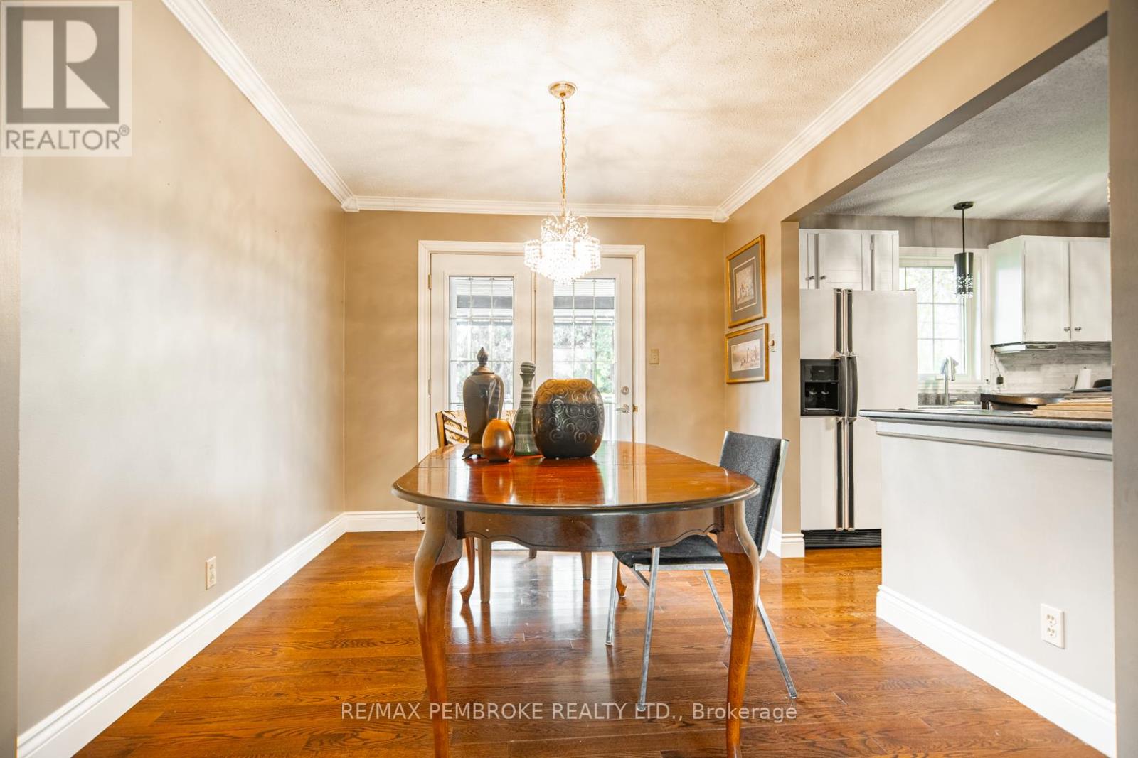 486 IRVING STREET - 6