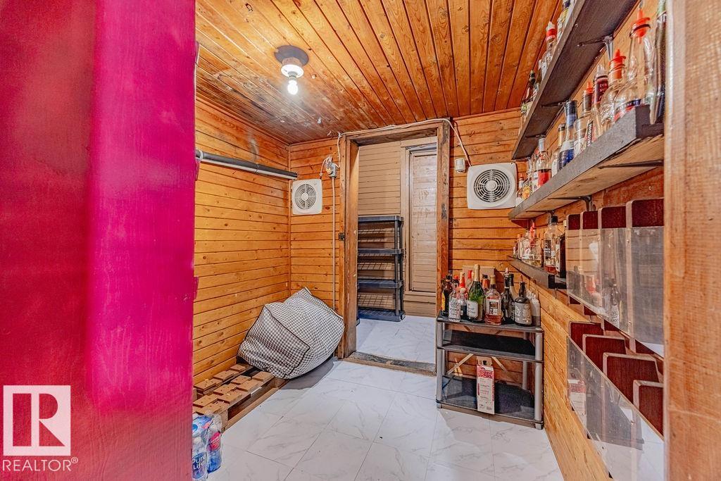 4912 50 ST - Image 28