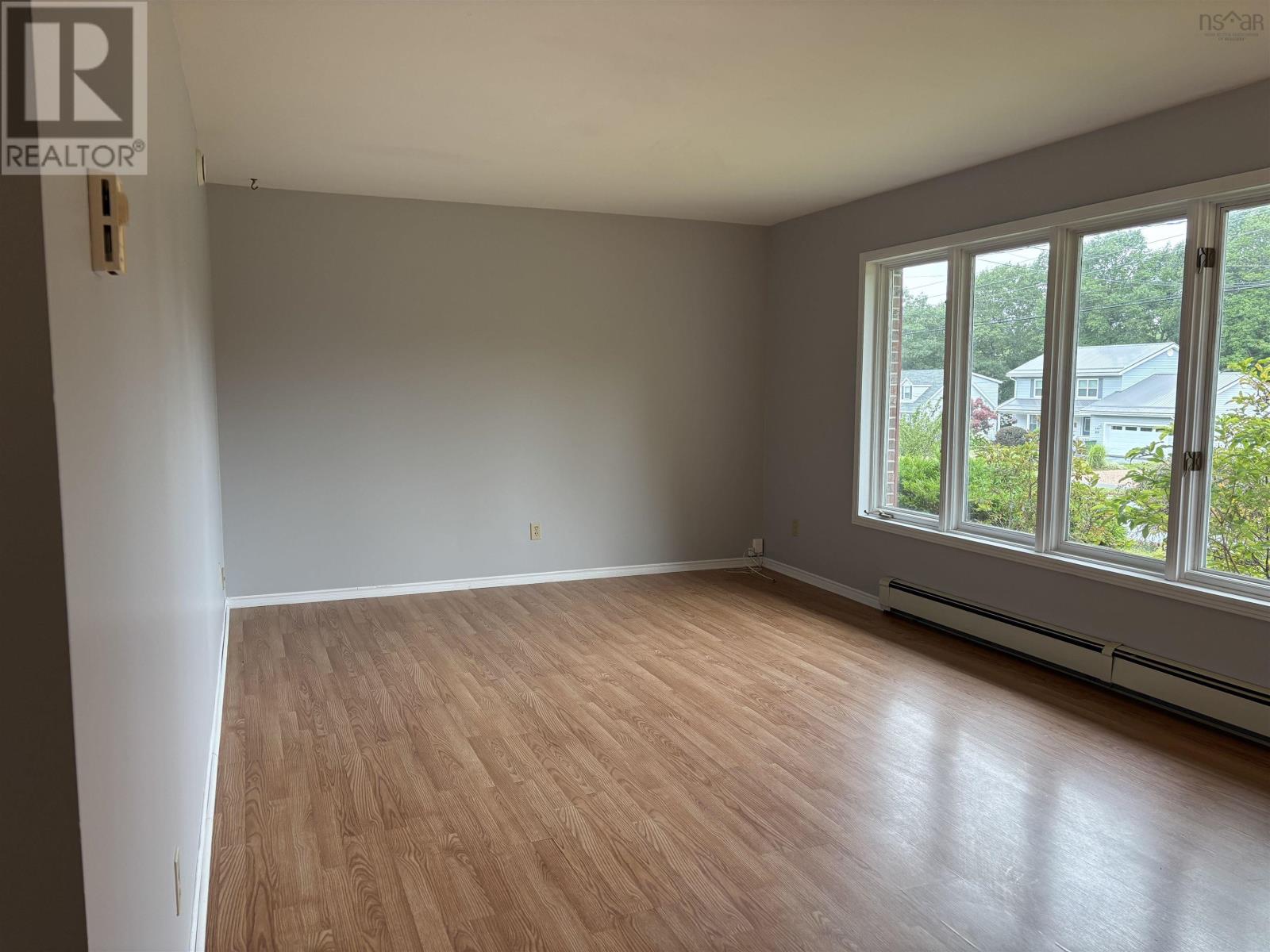264 Hollingsworth Drive - 9