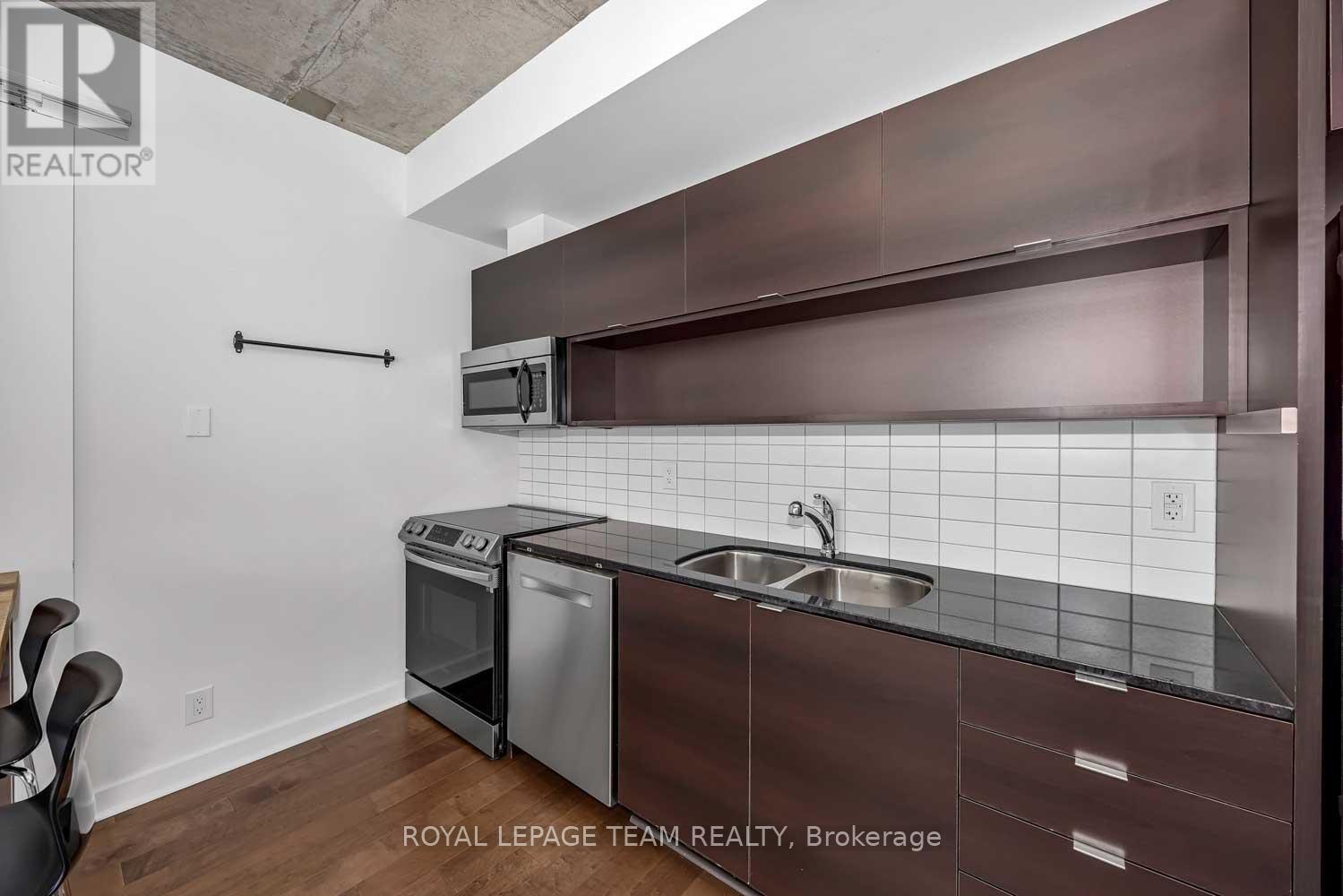 #2010 324 LAURIER AVENUE W - 6