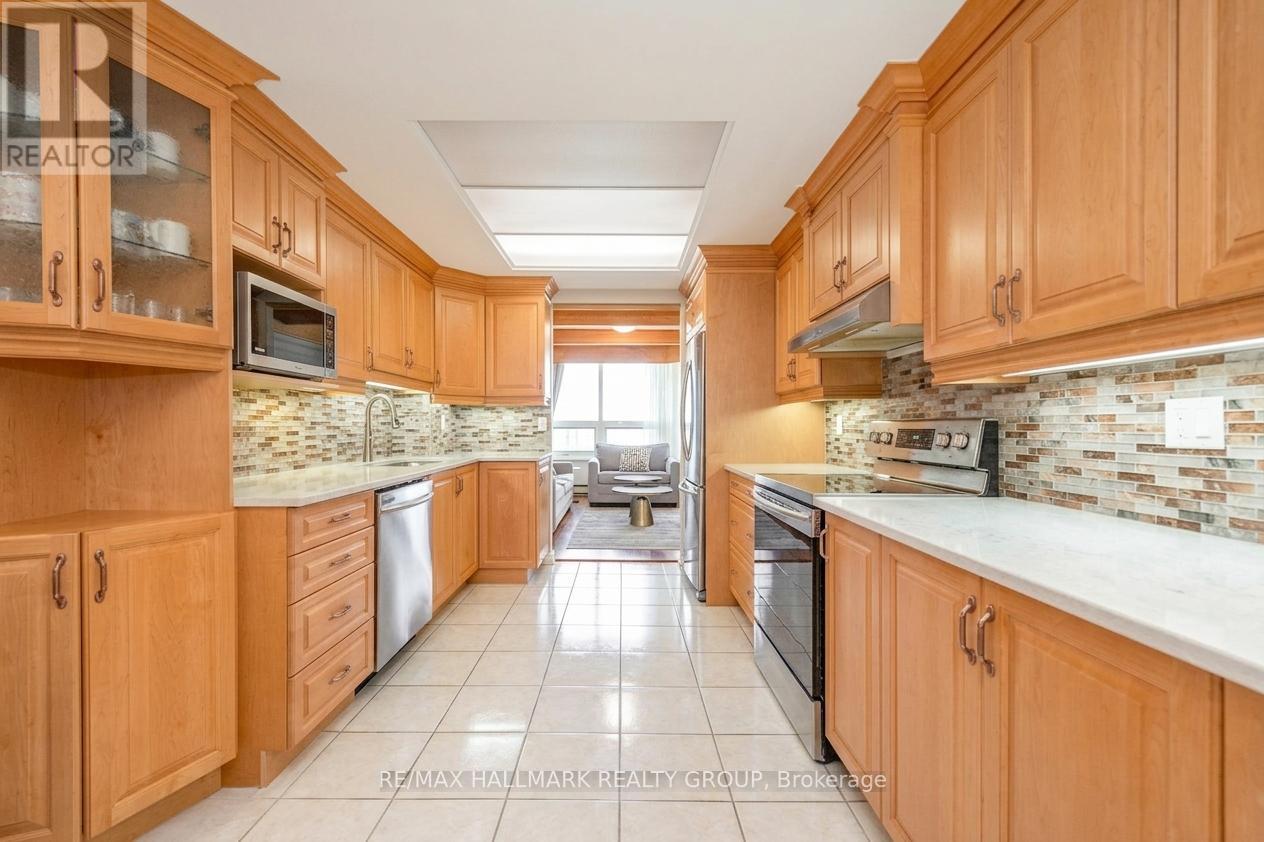 #1702 1510 RIVERSIDE DRIVE - Image 16