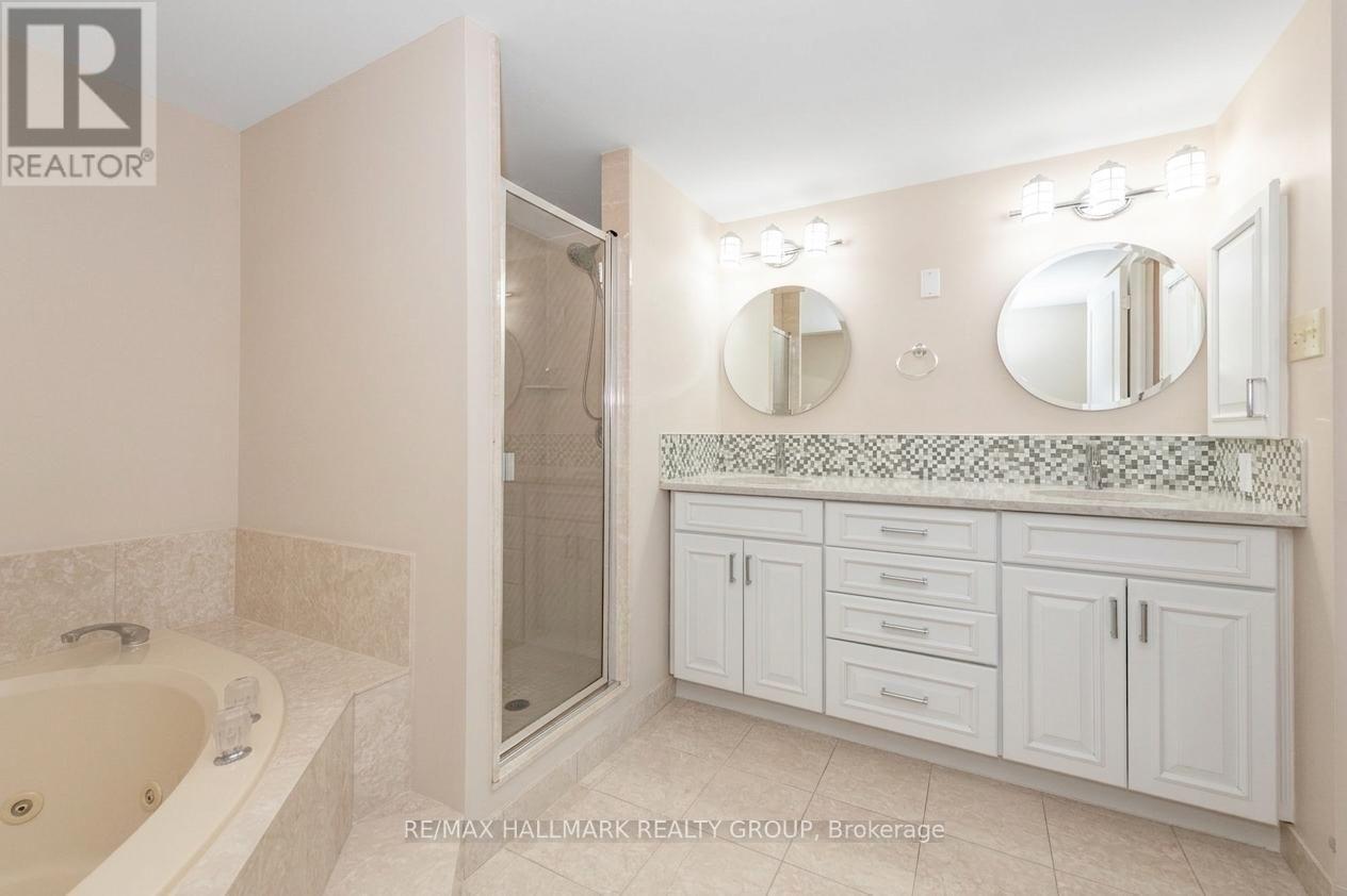 #1702 1510 RIVERSIDE DRIVE - Image 27