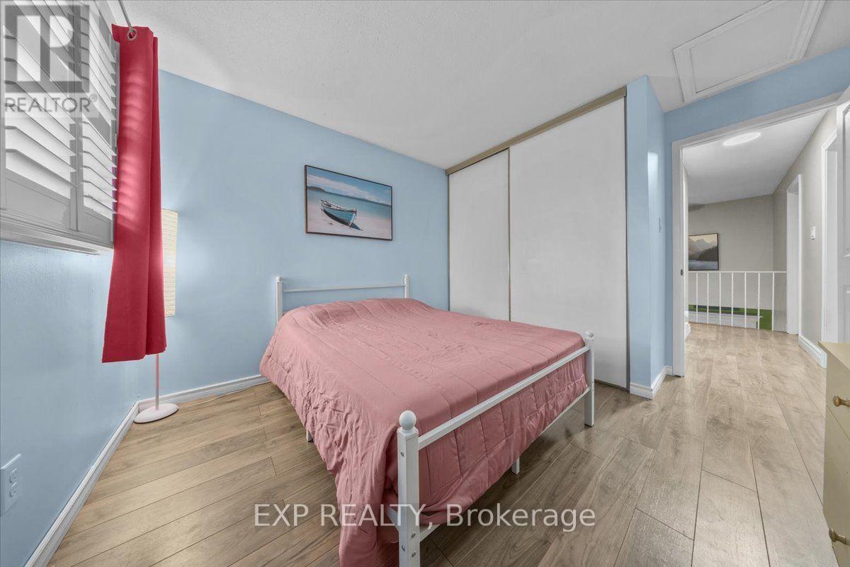 1044 ARROWHEAD PLACE - 24