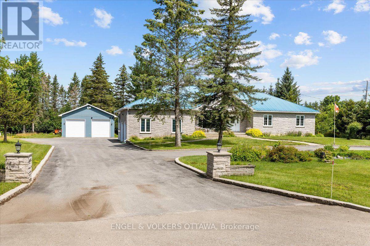3805 BIG RIDEAU LAKE ROAD - 2