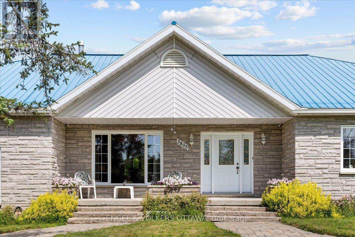 3805 BIG RIDEAU LAKE ROAD - Image 3