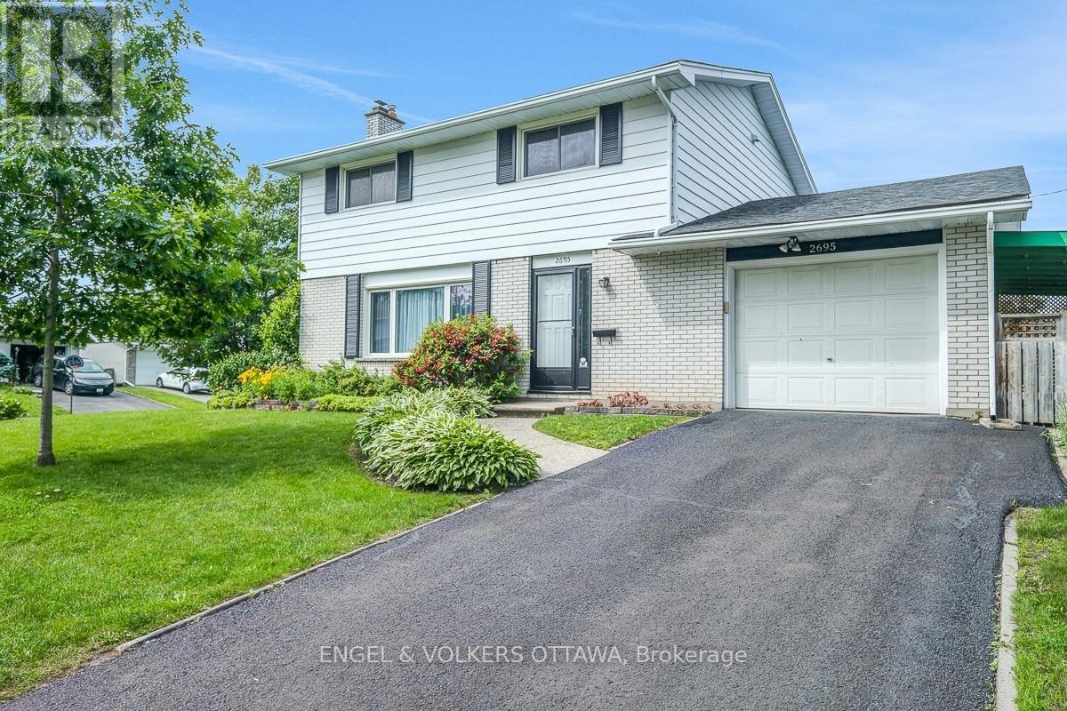 2695 HICKSON CRESCENT S - 2