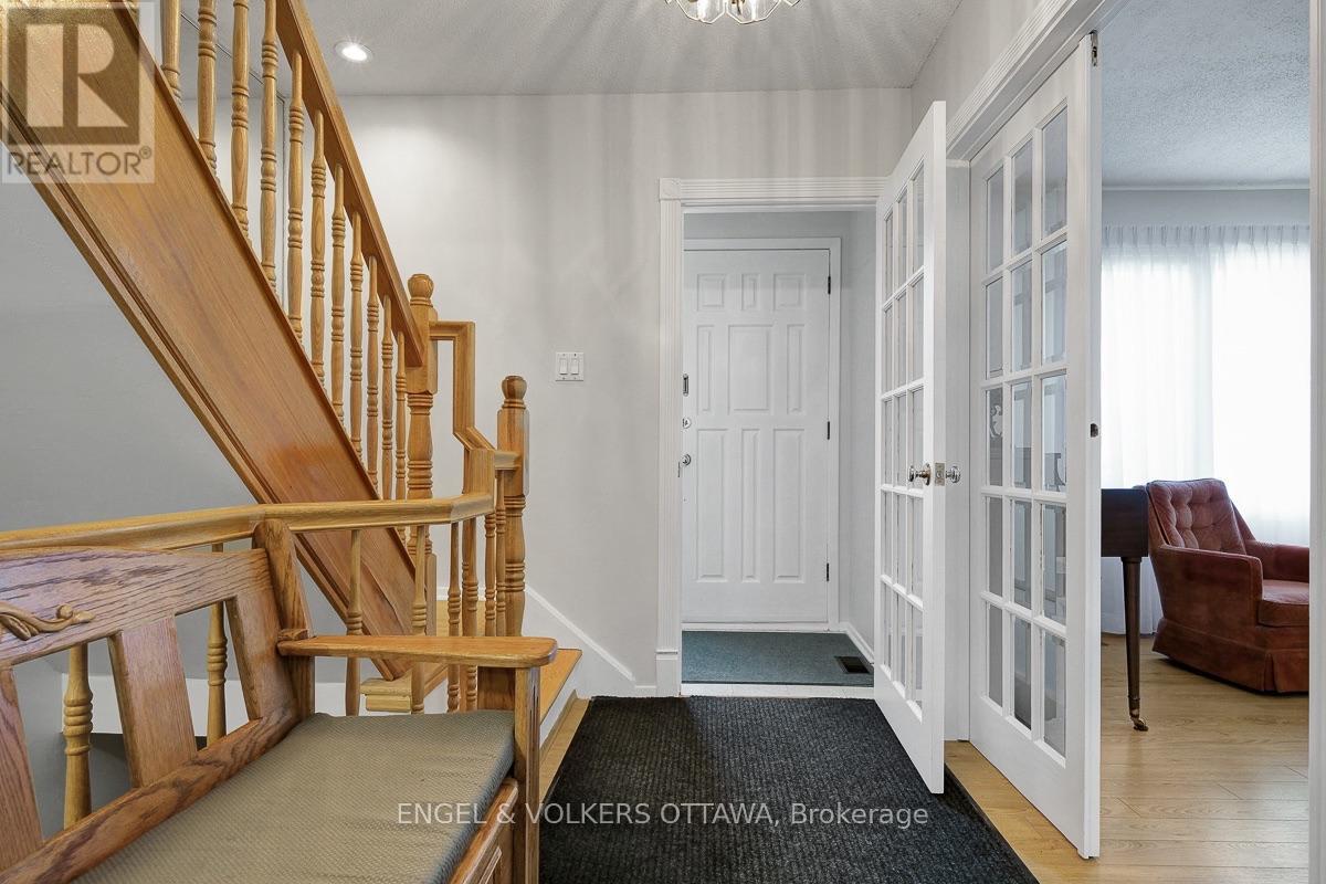 2695 HICKSON CRESCENT S - 7