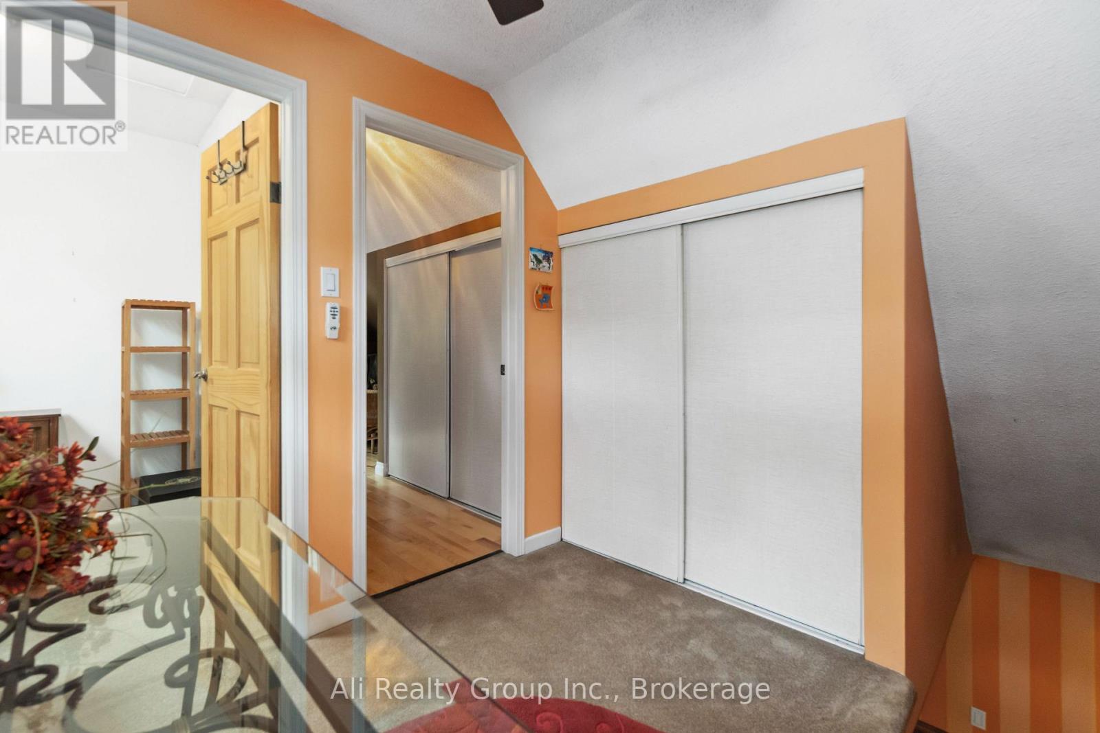 190 WOODS ROAD - 30