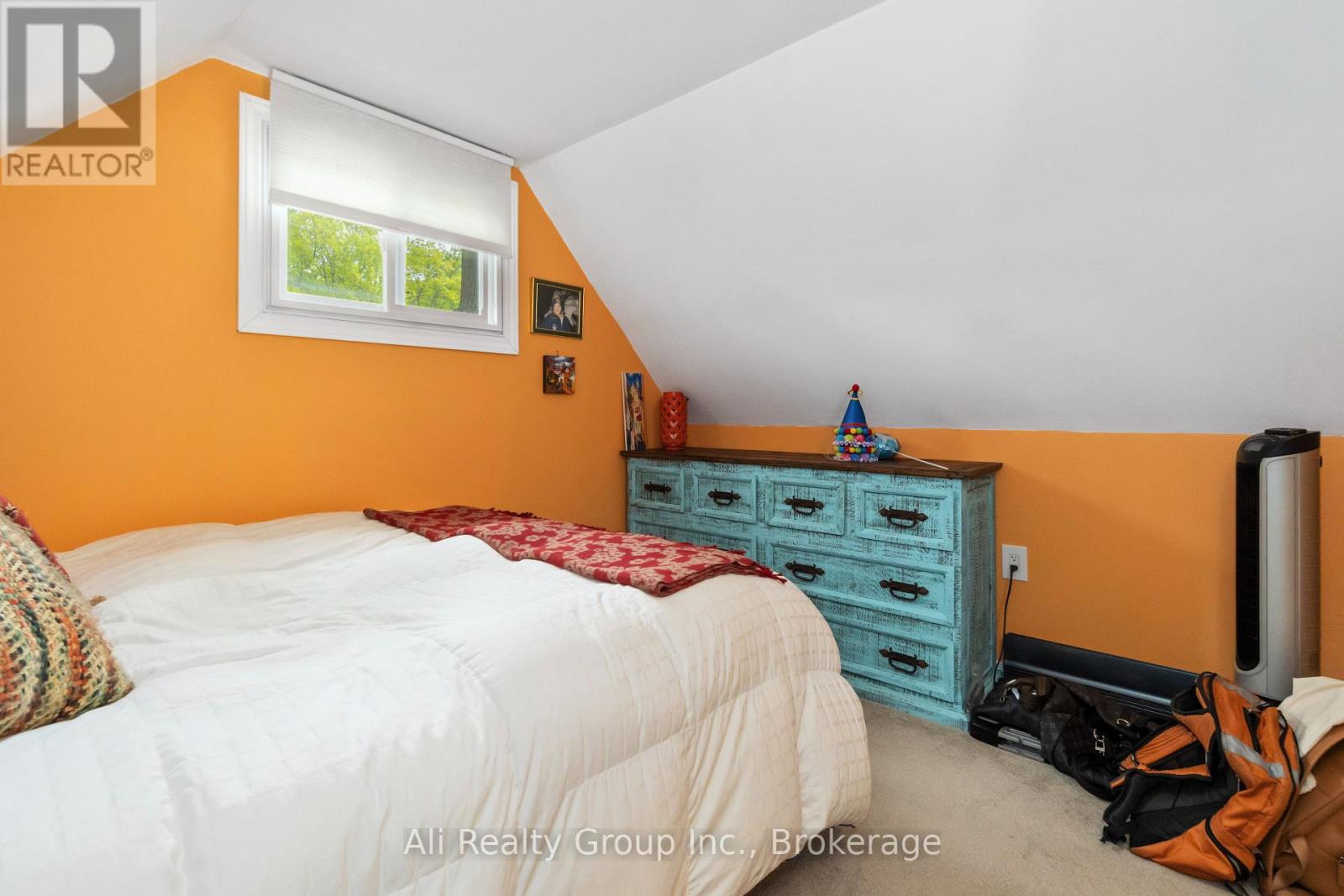 190 WOODS ROAD - 32