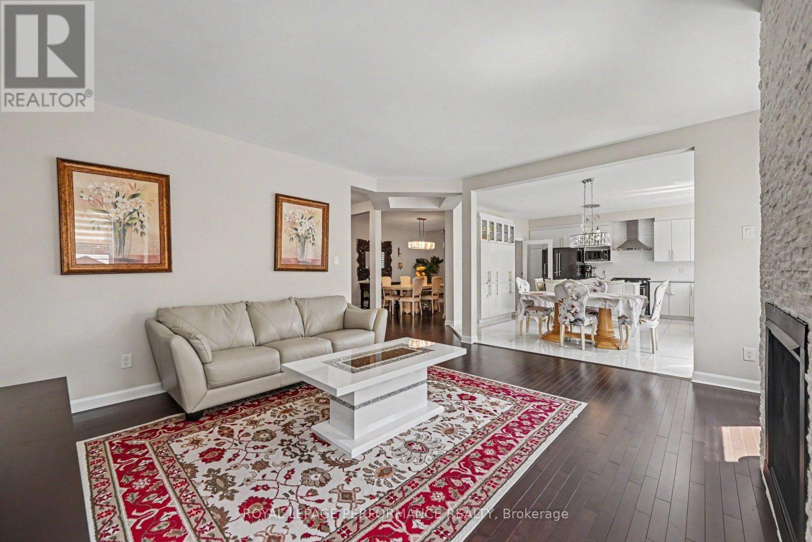 607 JEROME JODOIN DRIVE - 11