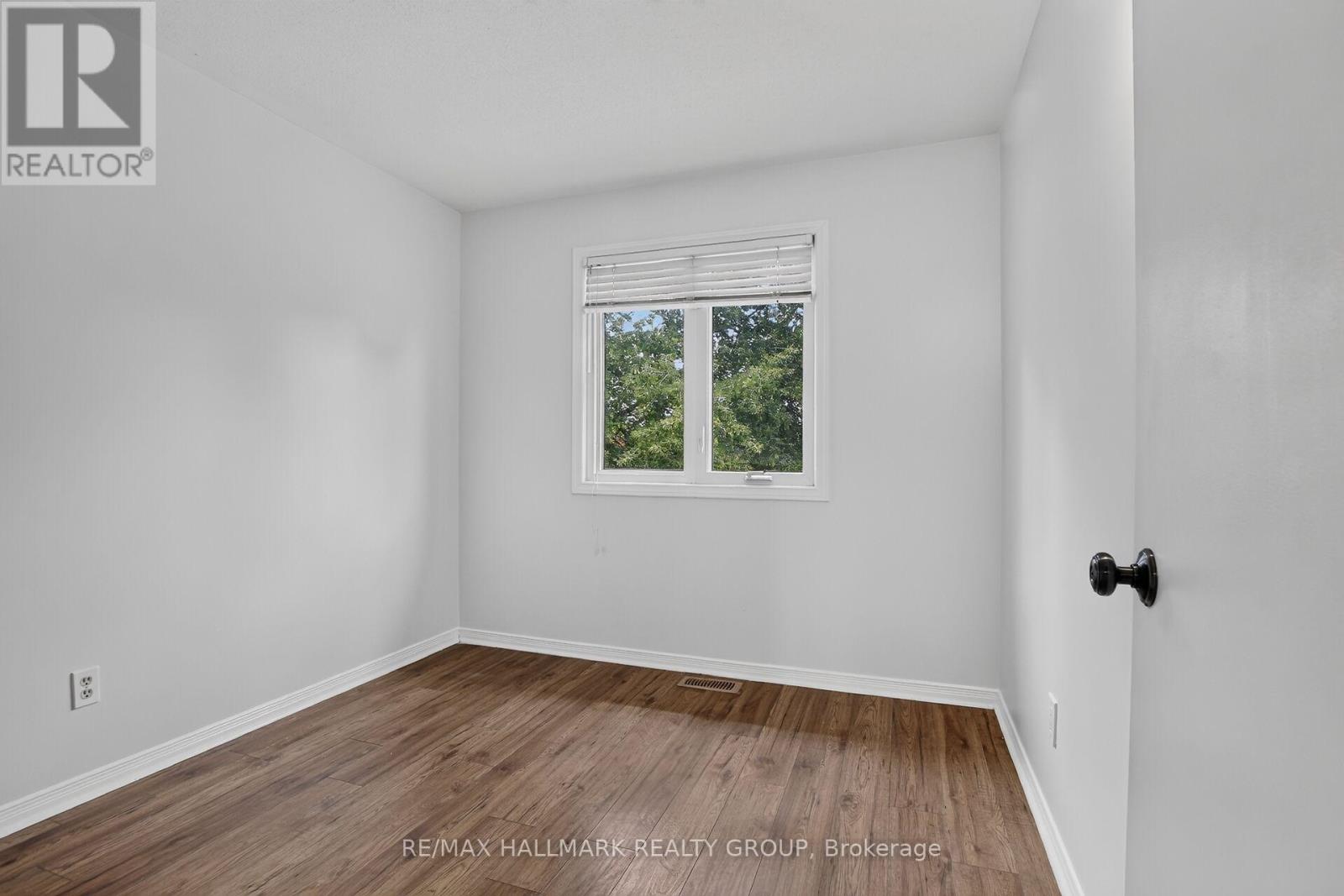 244 HUNTERSFIELD DRIVE - 28