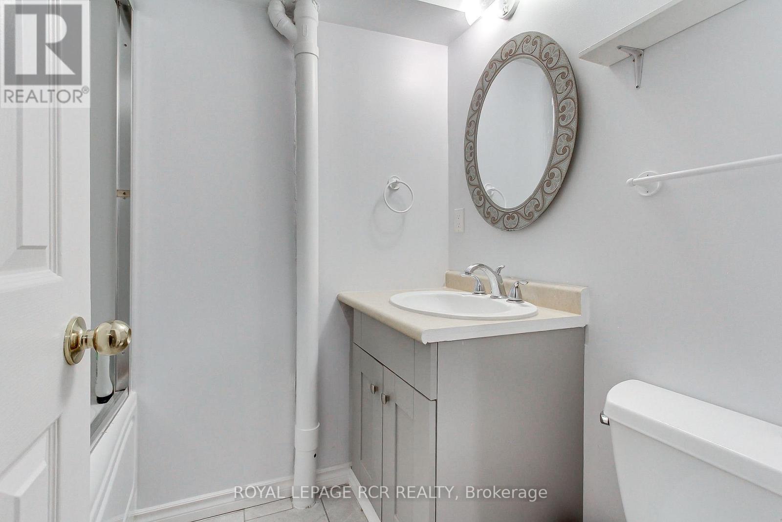 228 COLLINGS AVENUE - Image 33