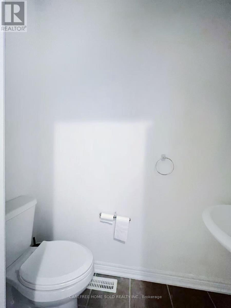 33 OAKMOOR LANE - Image 30